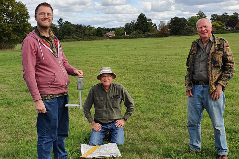 800x533 pixels (225K)